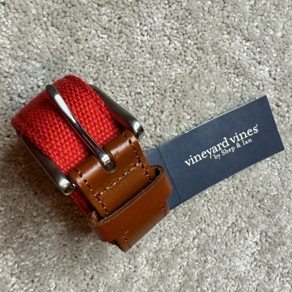 NWT Vineyard Vines Men's Red Canvas Club Belt Red Nautical $68 Sz 32 or 36 or 38